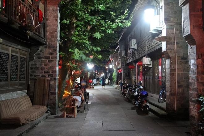 超冷门！1h可达的成都周边古镇曾是古蜀国国都却少有人知